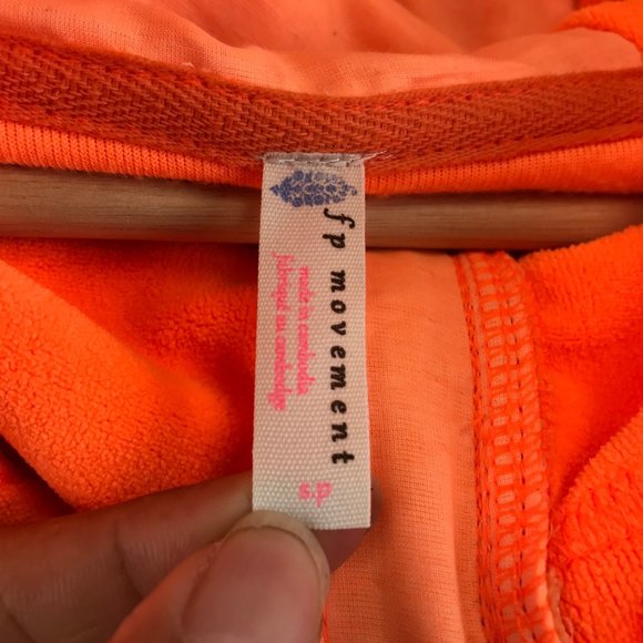 New Free People Movement Let It Go Sweatshirt Hood Zip Neon Orange Velour S NEW - Picture 4 of 9